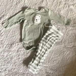Bear baby long sleeve onesie and pants